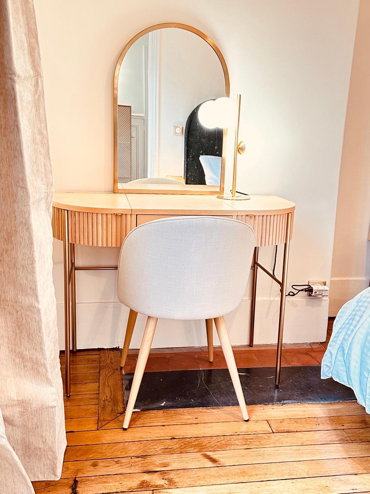 Charming 4-Room Flat Near Eiffel Tower-8People-2 Bedrooms Париж Екстериор снимка