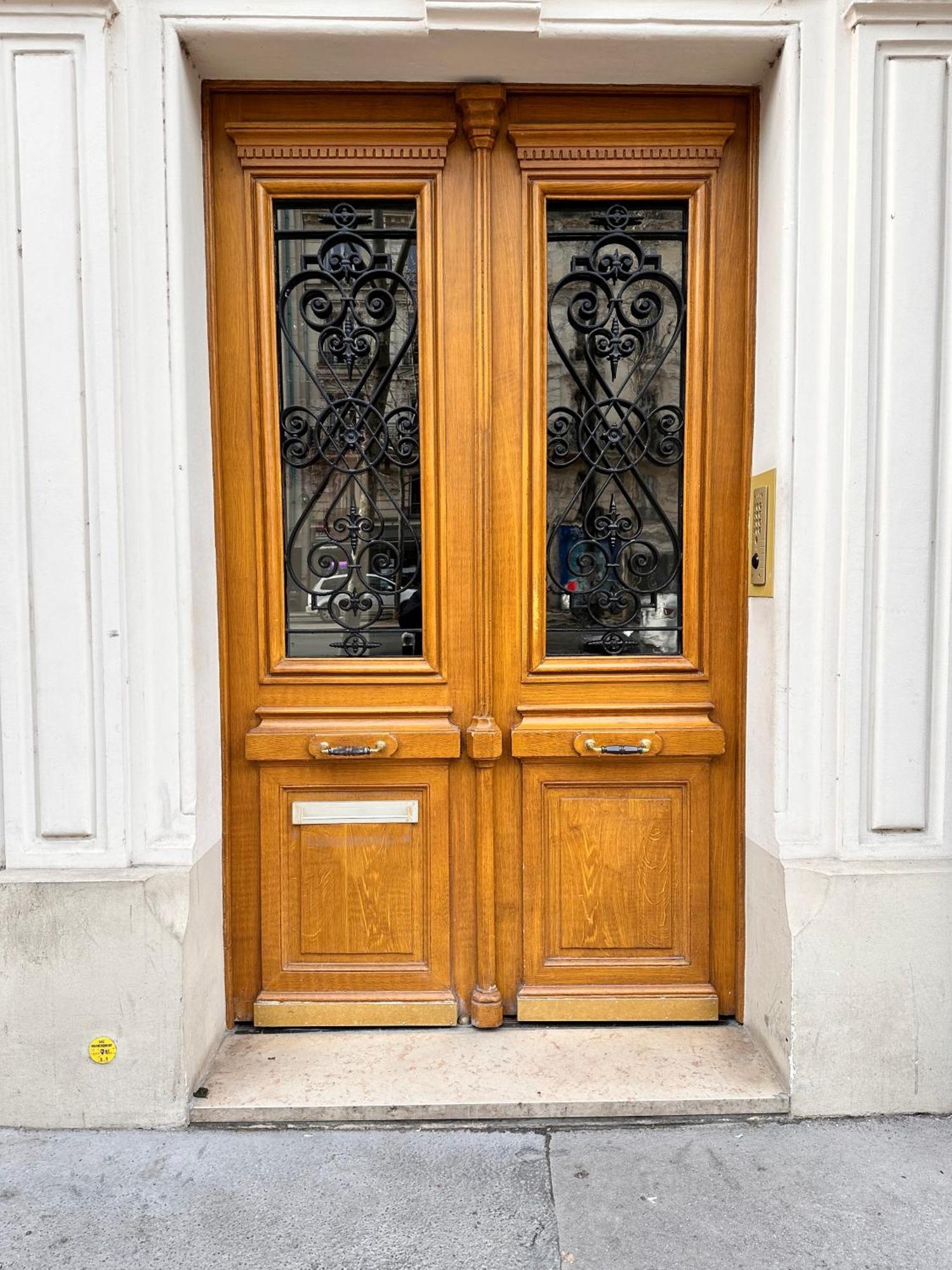 Charming 4-Room Flat Near Eiffel Tower-8People-2 Bedrooms Париж Екстериор снимка